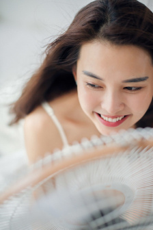 鲍蕾个人资料